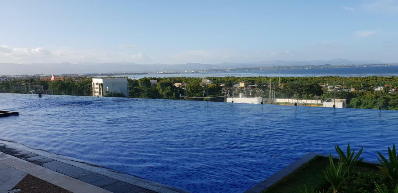 Apartment Sea View At Mactan Newtown Lapu-Lapu City Exterior photo